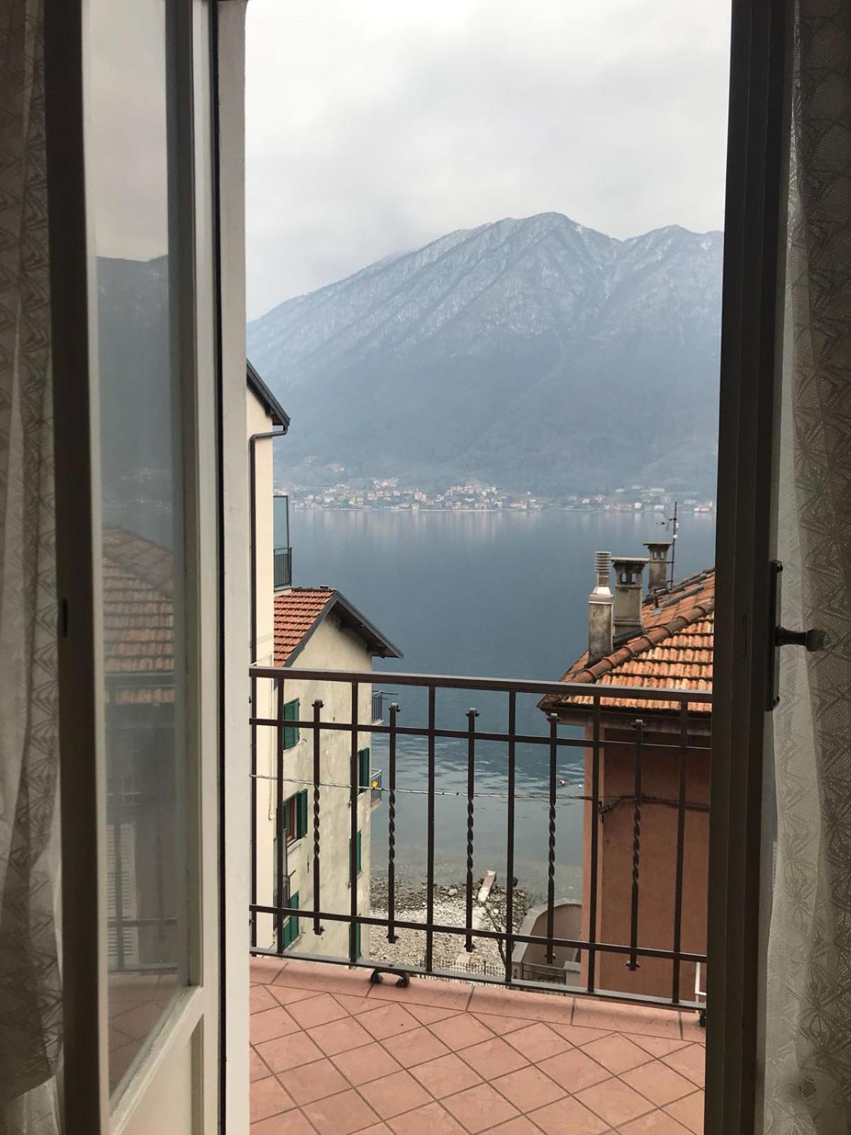 The Romantic Village House - Apartments With Lake View Colonno Luaran gambar